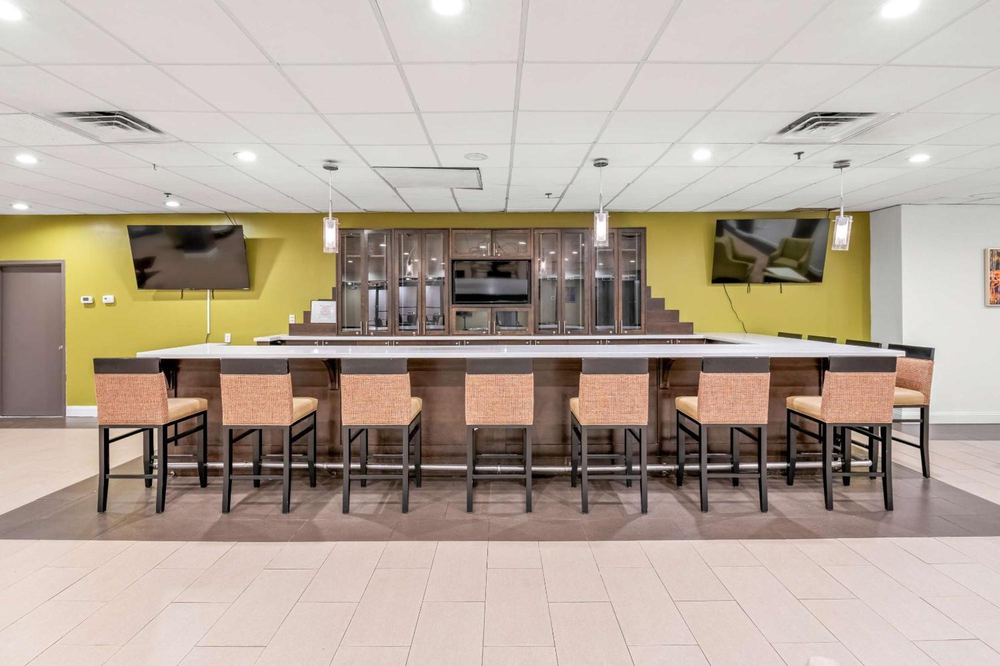 Radisson Hotel Charlotte Airport Extérieur photo